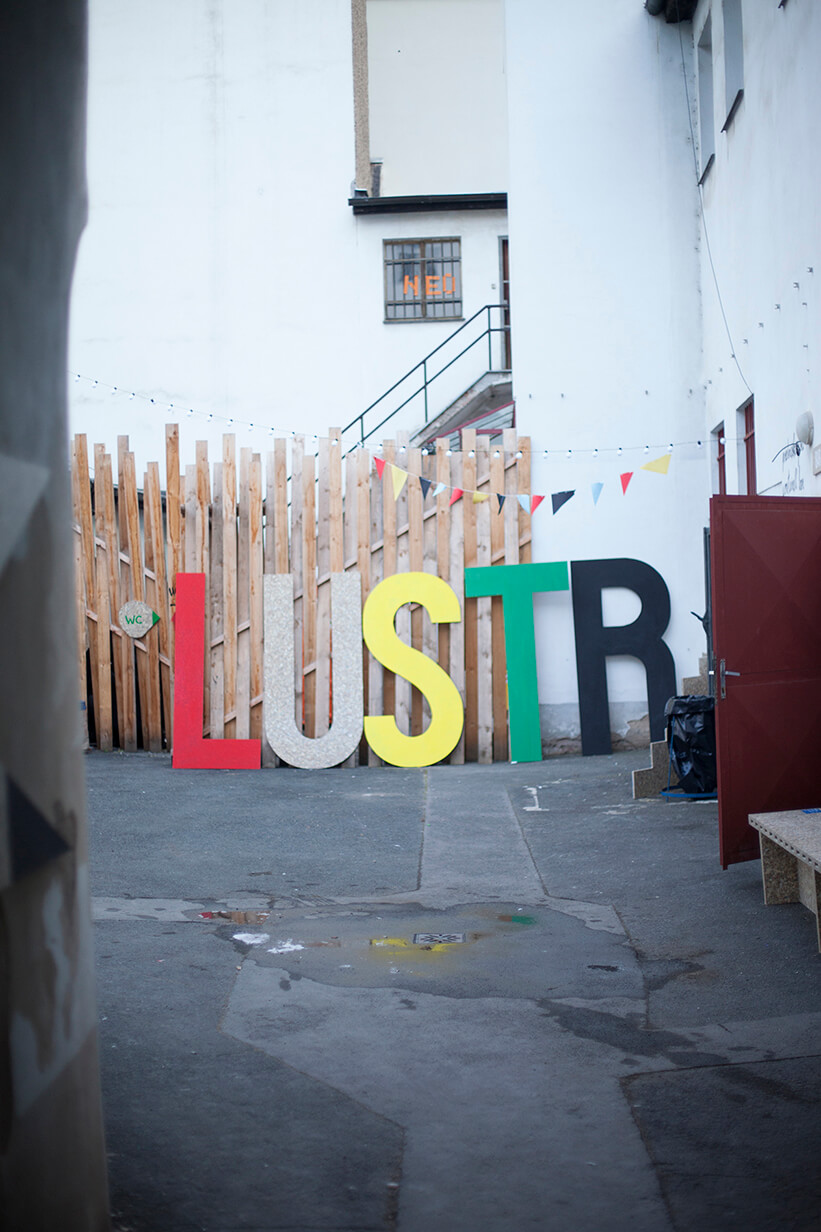 LUSTR Festival at Prague - Illustration event - Magoz