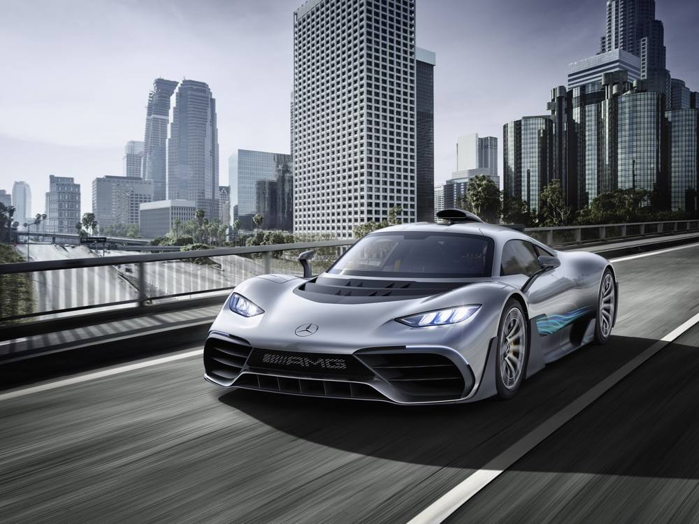 Showcar Mercedes-AMG Project ONE, zweisitziger Supersportwagen-mit modernster und effizientester Formel 1-Hybrid-Technologie, High Performance Plug-in Hybrid Antriebsstrang mit 1,6-Liter-V6-Turbobenzinmotor und vier Elektromotoren // Showcar Mercedes-AMG Project ONE, two-seater supersports car with the very latest and efficient, fully-fledged Formula 1 hybrid technology, high-performance plug-in hybrid drive system with 1.6 1.6-litre V6 turbocharged petrol engine and four electric motors