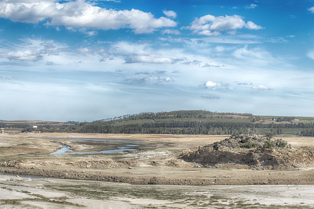 <em>The Theewaterskloof on April 03, 2018 in Cape Town, South Africa. </em>