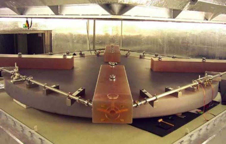 Laser-based gyroscopes can get rather large—even ones we send to space.