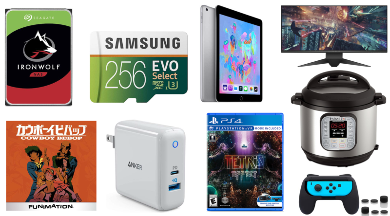 Dealmaster: Get a 256GB Samsung microSD card for $37