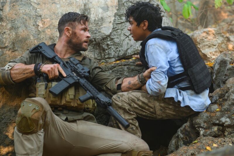 Chris Hemsworth plays a ruthless mercenary whose latest mission calls for rescuing a drug lord's kidnapped son from Bangladesh. 