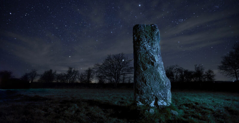 Incestuous kings may have built Ireland’s Newgrange passage tomb