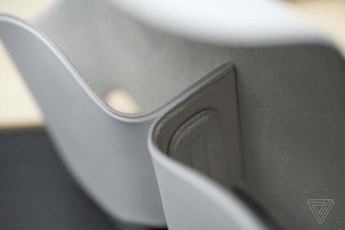 Apple AirPods Max case interior