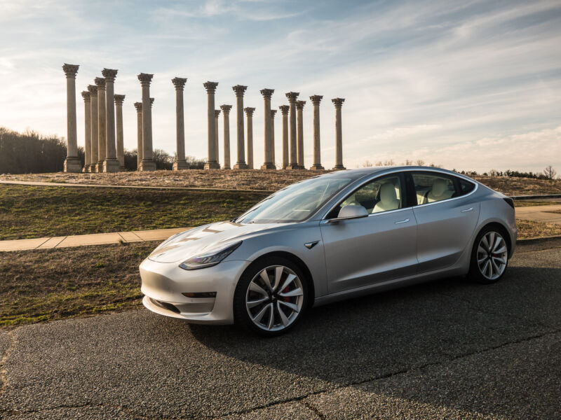 Chinese military restricts use of Teslas over security concerns