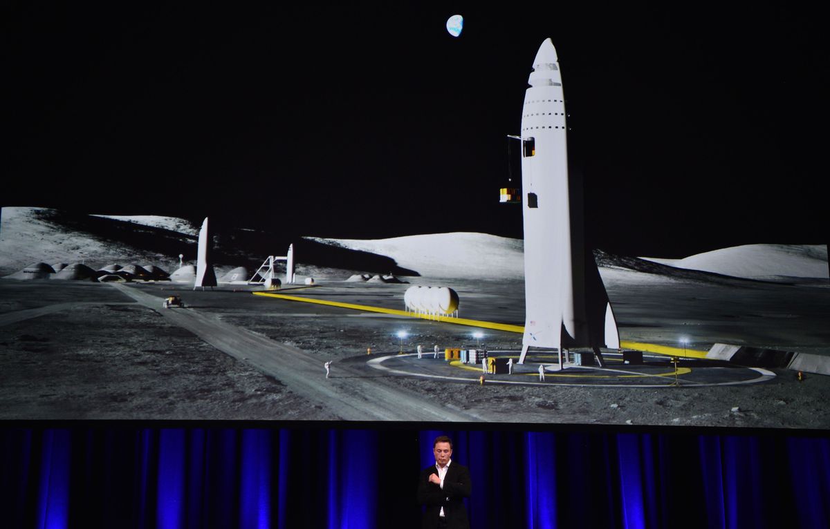 TOPSHOT-AUSTRALIA-US-SPACE-AEROSPACE-MARS-MUSK-SPACEX