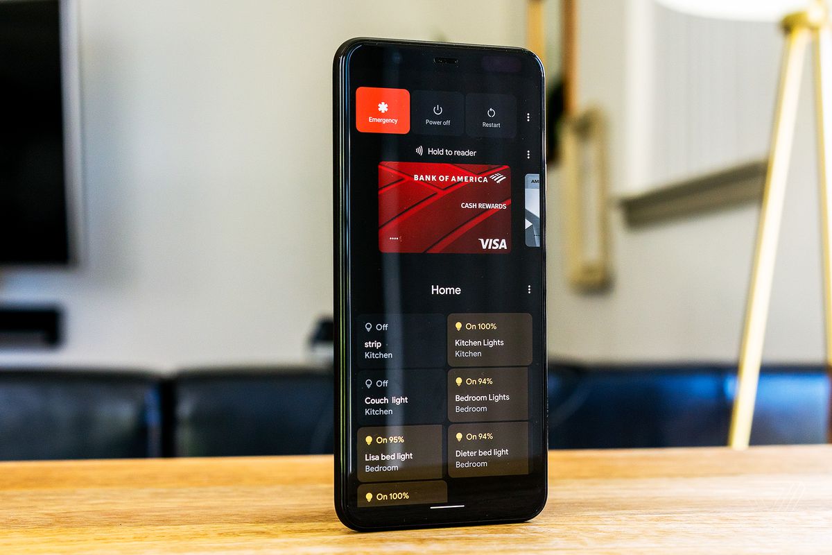 Phone displaying Android 11 Beta
