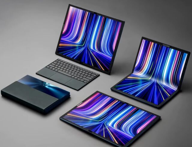 Asus Zenbook 17 Fold OLED.