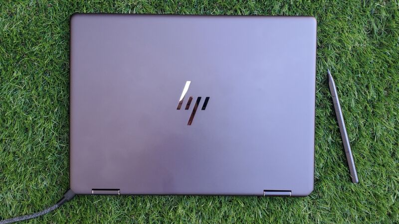 HP Spectre x360 13.5