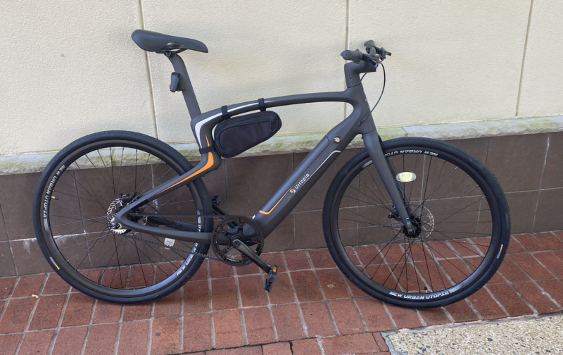 Image of a bicycle with an unusual frame.