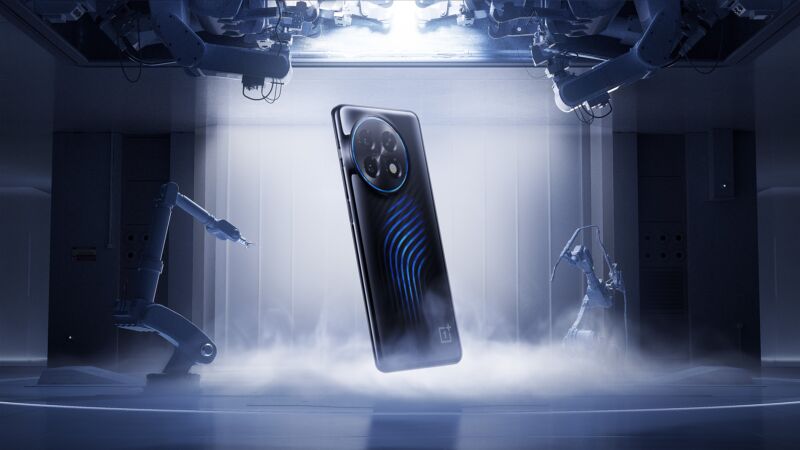 The OnePlus 11 Concept was apparently assembled by tiny welding robots.