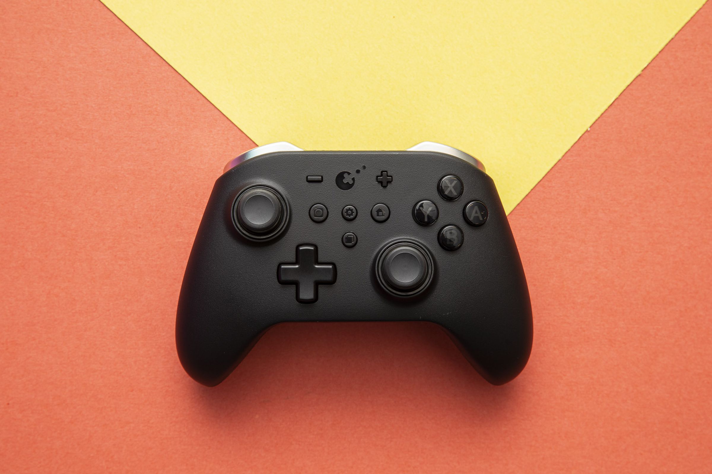 Top-down shot of the GuliKit KingKong 2 Pro controller, which looks like an Xbox controller.