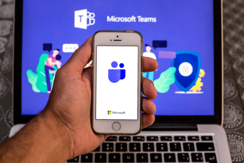 Microsoft Teams + Office bundle leads to official EU antitrust probe