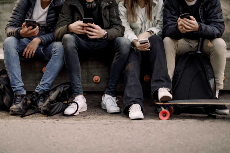 Facebook, Instagram block teens from sensitive content, even from friends