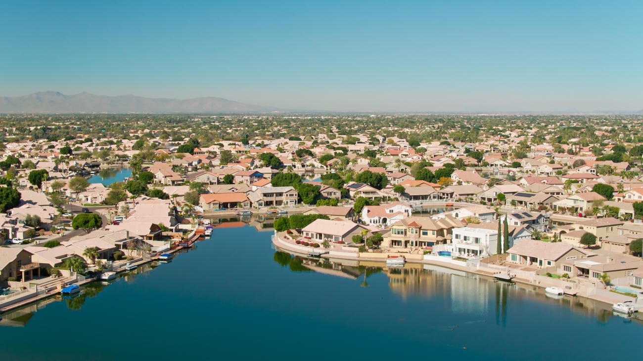 An aerial view of Glendale, Arizona.