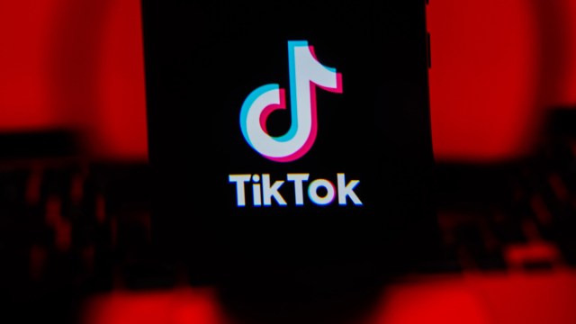 Blake Chandlee, who overlooked ad sales and marketing at TikTok, will be leaving the company next month. 