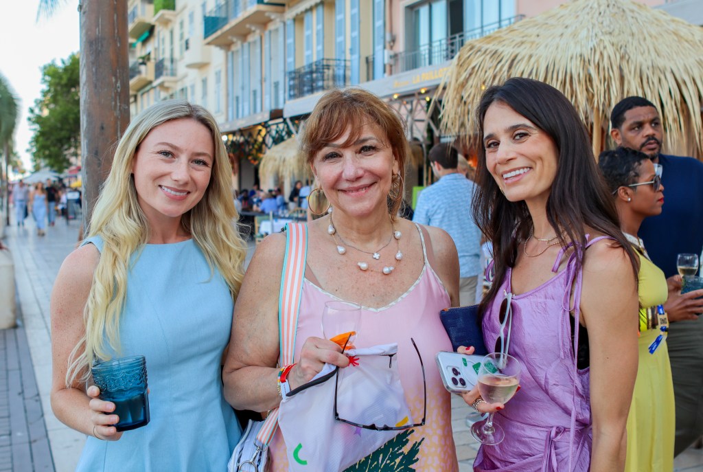 The hour long cocktail reception at La Paillote | Gaston Gastounette, Quai Saint-Pierre honoring the AI Trailblazers Power 100 List