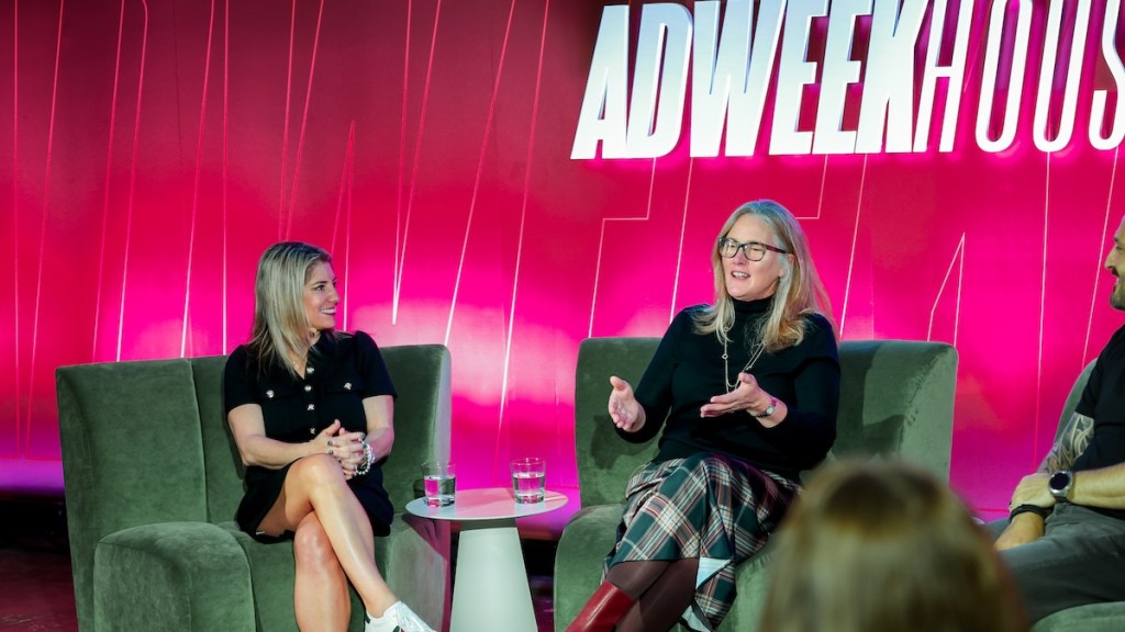 (L-R) Kellanova's Nicole Vinson, SmartCommerce's Jennifer Silverberg