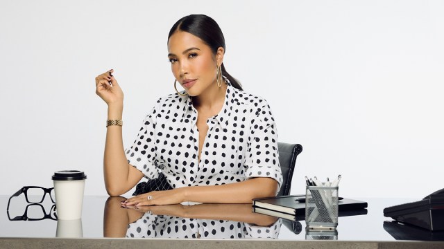 After years shaping brands like Skims behind the scenes, Emma Grede has stepped into the spotlight as a podcaster, creator, and now author.