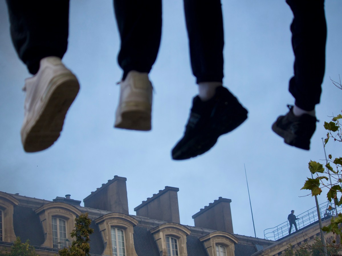 Protesters and police during demonstrations in Paris, October 2026
